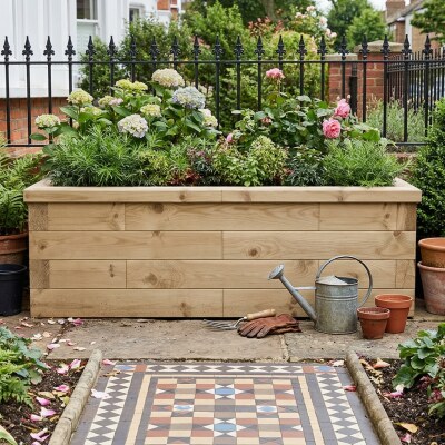 Smal hævet havebed / 150 x 45 x 45 cm